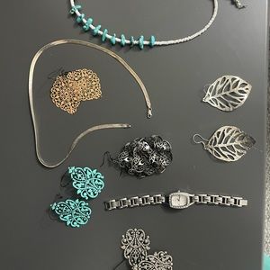 Jewelry lot (including fossil watch)